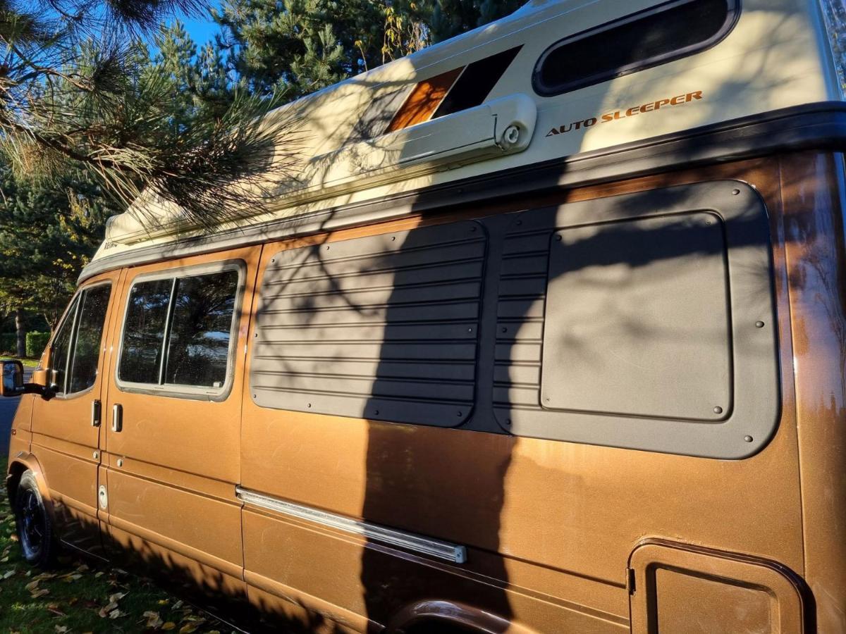 Отель Retro Camper Hire Дублин Экстерьер фото
