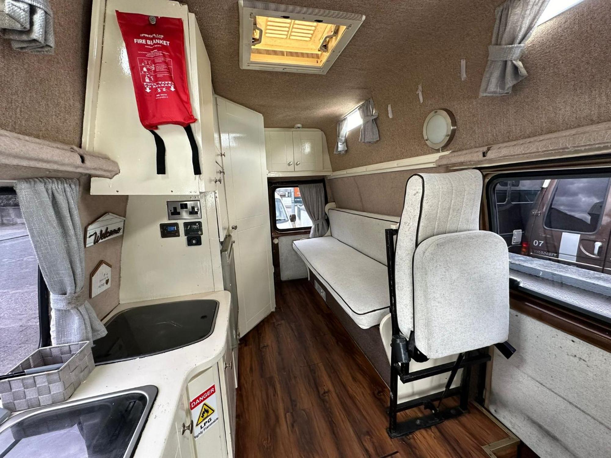 Отель Retro Camper Hire Дублин Экстерьер фото