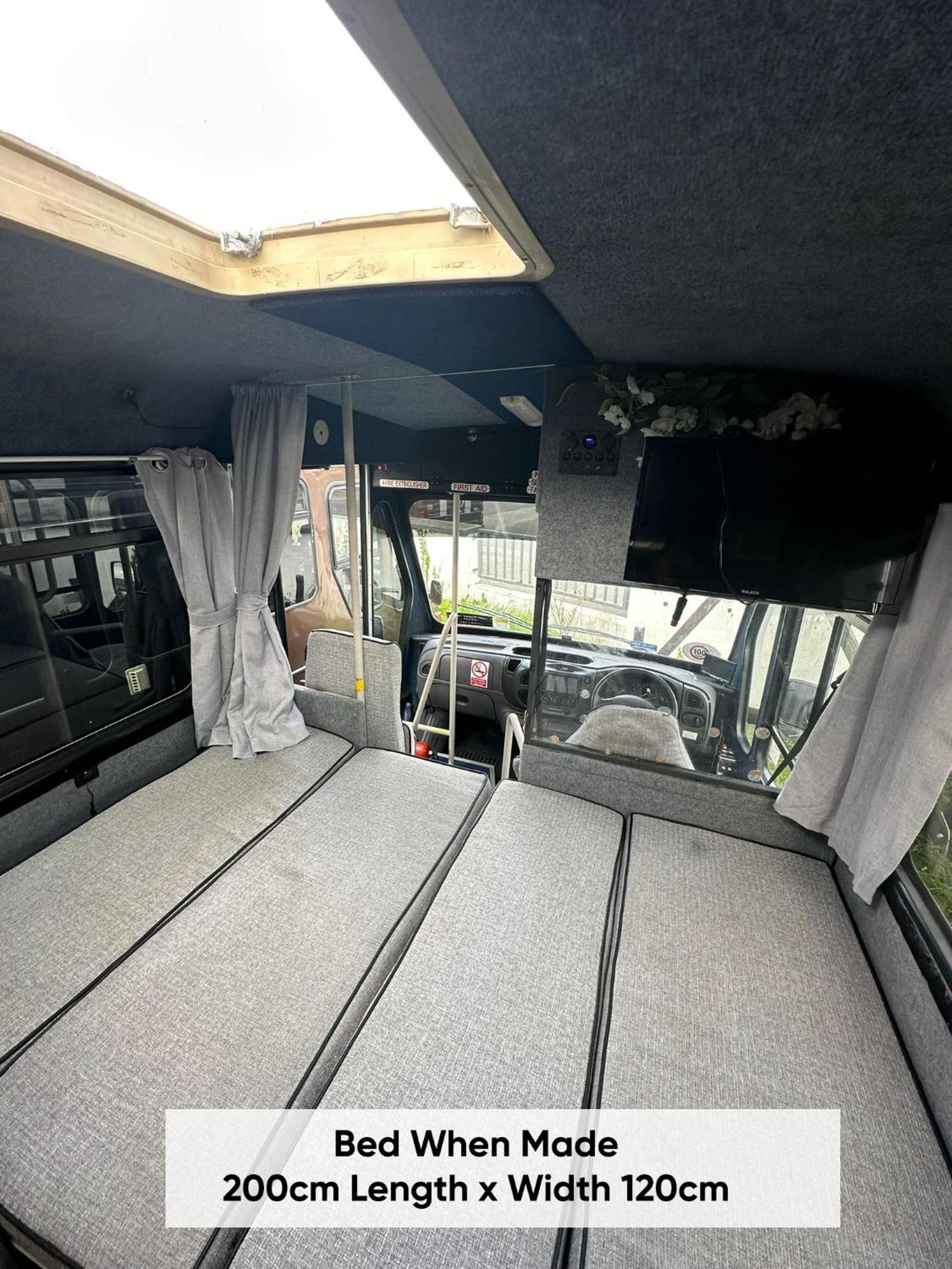 Отель Retro Camper Hire Дублин Экстерьер фото