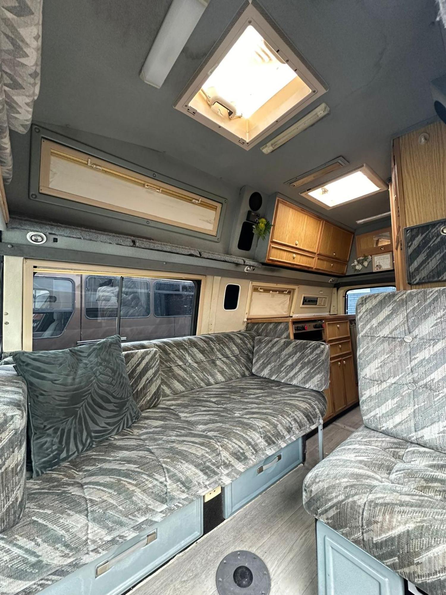 Отель Retro Camper Hire Дублин Экстерьер фото