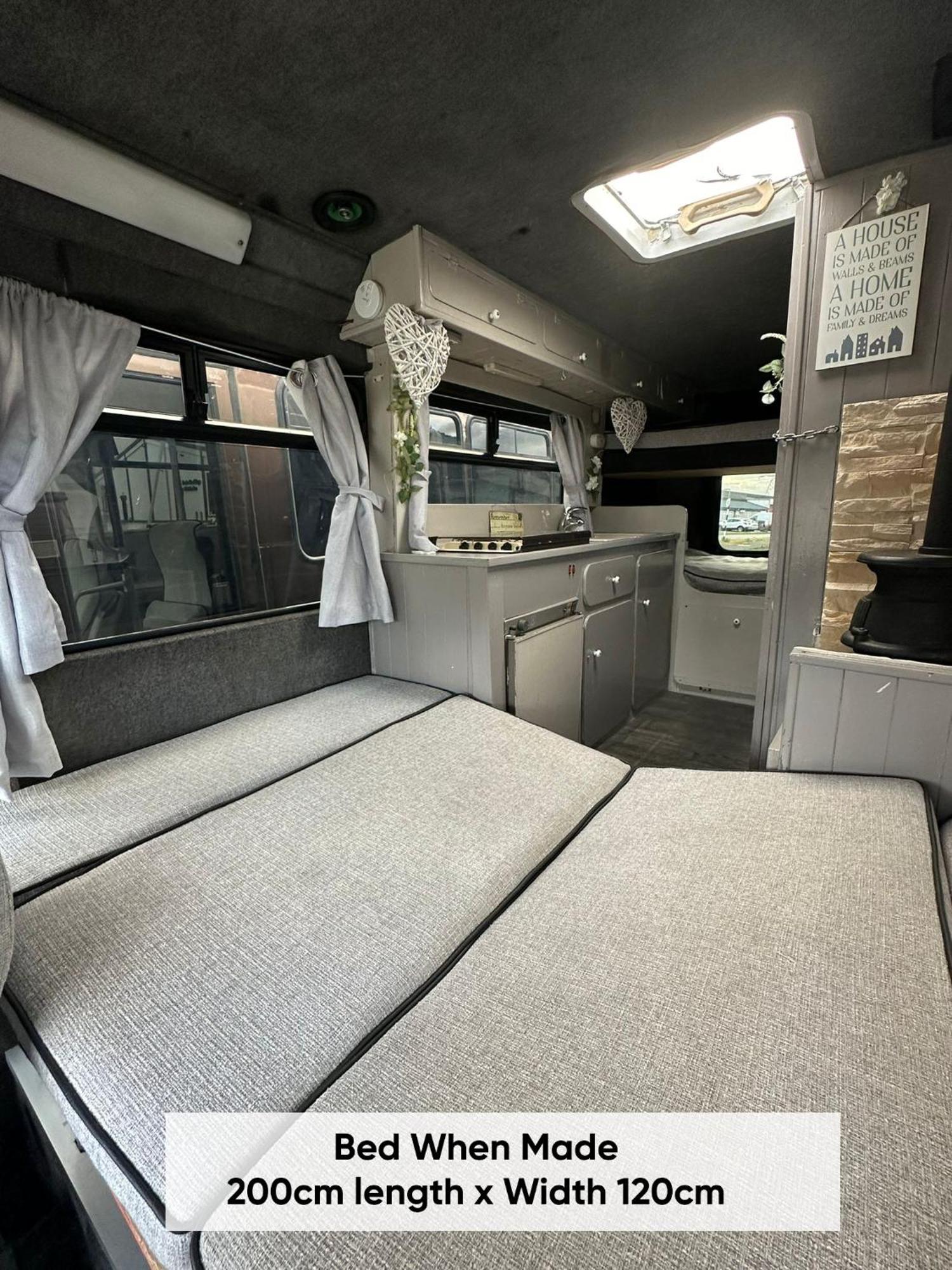 Отель Retro Camper Hire Дублин Экстерьер фото
